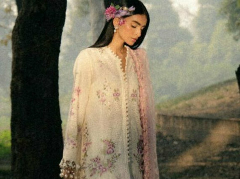 Unveil Elegance with the New Sana Safinaz Collection - Beauty/Fashion