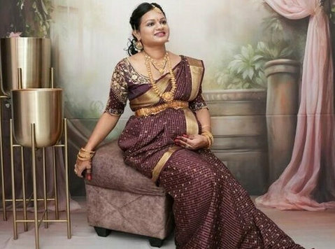 How to Choose the Perfect Gold Lace Mysore Silk Saree - Roupas e Acessórios