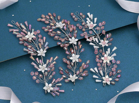 Complete Your Look with Beautiful Hair Accessories - Klær/Tilbehør