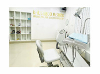 amaya Dental Clinic | Invisalign | Implants - Altro
