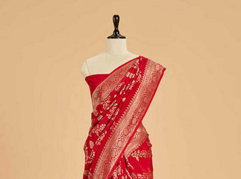 Buy Banarasi Silk Sarees - Riided/Aksessuaarid