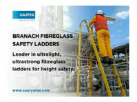 Branach Fibreglass Safety Ladder by Saurya Safety - Autres