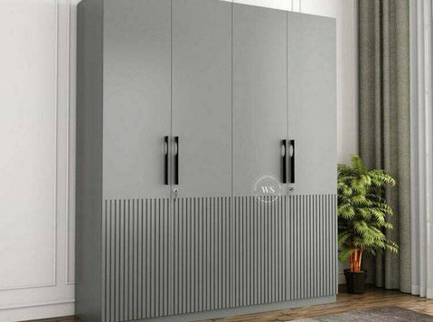 Designer Almirah for Bedroom – Premium Wooden Designs - Mobili/Elettrodomestici
