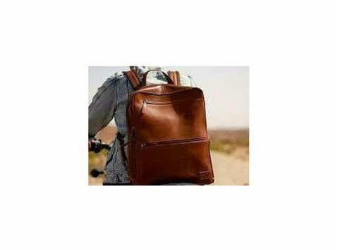 Leather Laptop Bags | Handcrafted From Premium Animal Skin | - Annet