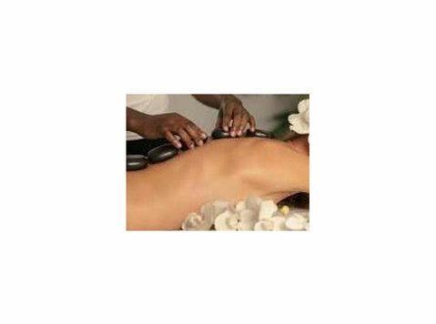 Center of Health Massage in Badi Chaopad 7849902283 - אופנה