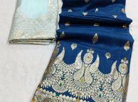 Dola Silk Saree: Regal Splendor Woven in Threads - 服饰