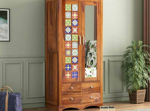 boho 2-door wardrobe with mirror – artistic almirah - Möbler/Redskap