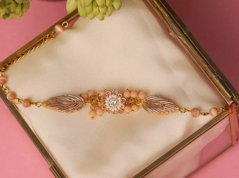 Best Rakhi Bracelets Online at The Knot Company - Buy & Sell: Other