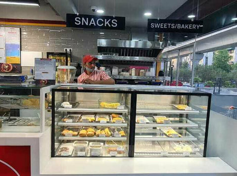 Foodcare's Innovative Display Solutions: Elevating Bakery an - Buy & Sell: Other
