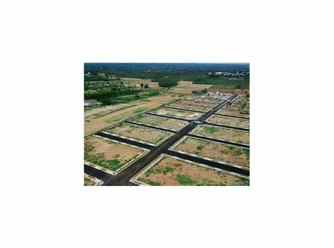 Plots for Sale in Noida Starting @ 12,000/sq. yd – Book Now - Buy & Sell: Other