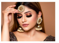 Best Makeup Artist for Engagement in Noida, Delhi, Ghaziabad - Skaistumkopšana/mode