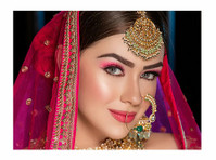 Stunning Bridal Makeup Services in Delhi - Skaistumkopšana/mode