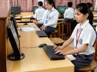 Looking for Quality Education? Wondering About Noida school - Üzleti partnerek