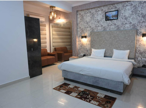 Budget Hotel in Varanasi | Cheap Hotel in Varanasi - Muu