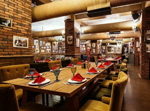 Buffet restaurant in Lucknow - อื่นๆ