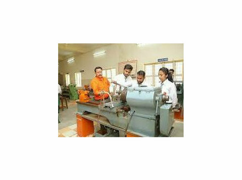 B.tech in Mechanical Engineering at Dbuu – Apply Now! - Classes: Other