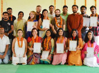 100 Hour Yoga Teacher Training in Rishikesh India - Sports/Yoga