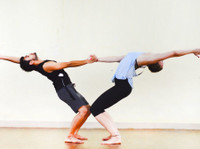 200 Hour Yoga Teacher Training in Rishikesh India - Sport/Yoga