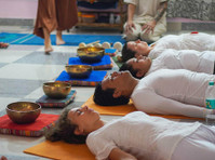200 hour yoga TTC in Rishikesh India - 스포츠/요가