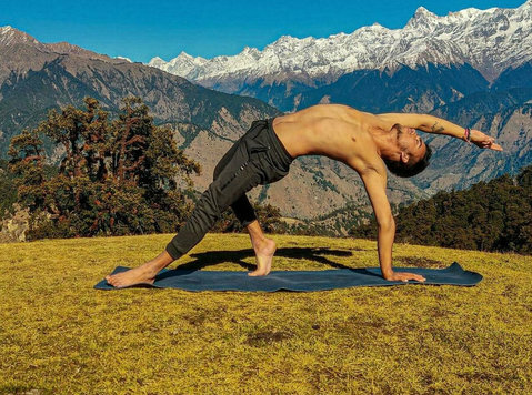 Embark on soulful journey with our Yoga courses in Rishikesh - دوسری/دیگر