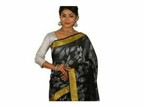 Authentic Handloom Saree Collection Online - Clothing/Accessories
