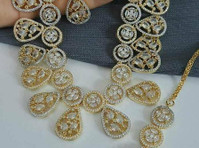 Elegance Redefined: Cz Diamonds Necklace Earrings Set in Exq - เสื้อผ้า/เครื่องประดับ