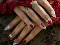 Enchanted Nails for Your Special Day: The 20 Nail Story - เสริมสวย/แฟชั่น