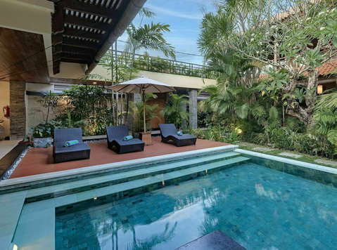 Stay 7 Nights, Pay for 6 at Villa Kinaree Estate - Co-voiturage