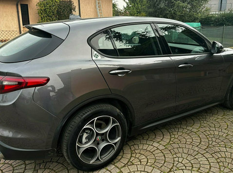 Alfa Romeo Stelvio Full Optional - Автомобили / мотоциклети