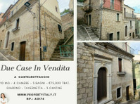 Two detached houses for sale in Castelbottaccio, Molise - Overig
