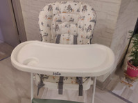 Joie baby high chair - Đồ dùng cho em bé/Trẻ em
