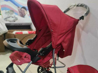Stylish Baby Stroller and Carrier Set - Great Condition - Vauvojen/Lasten tarvikkeet