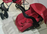 Stylish Baby Stroller and Carrier Set - Great Condition - Kojenecké/Detské veci