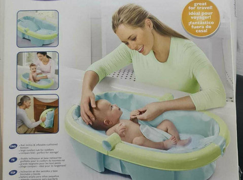 Summer Newborn Fold Away Baby Bath - Excellent Condition - Бебешки/Детски работи
