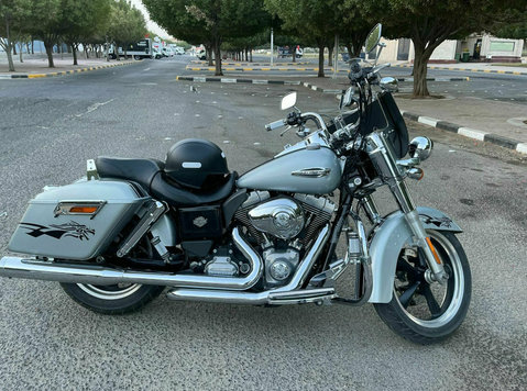 2012 Harley Davidson Dyna Switchback. 33,000 KM Only - Biler/Motorsykler