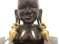 Wood and bronze unknown female tribal sculpture - Zbierky/Starožitnosti