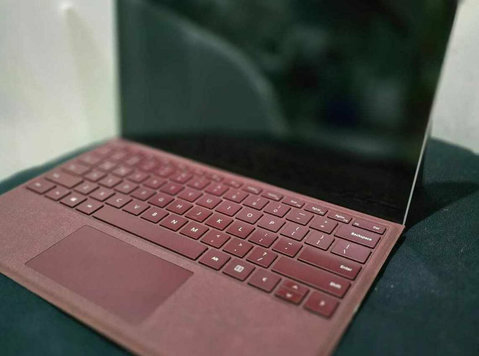 surface pro i5, polycom ip, gateway, ip phones, 2tb ssd, - Electronics
