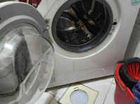 7 Kg Lg automatic Washing Machine - Meble/AGD