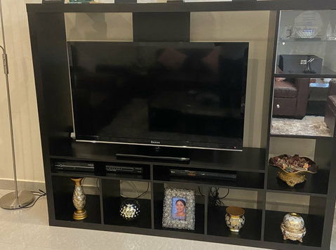 Entertainment center for sale (price negotiable) - Nội thất/ Thiết bị