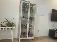 EMPTY Ikea Display Cabinet - 家具/電化製品