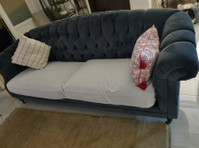 Sofa for sale from the one brand - Möbler/Redskap