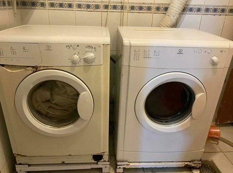 Washer and Dryer - Indesit - Mobilă/Accesorii