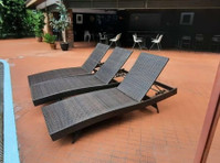 Furniture Near Me - Meubels/Witgoed