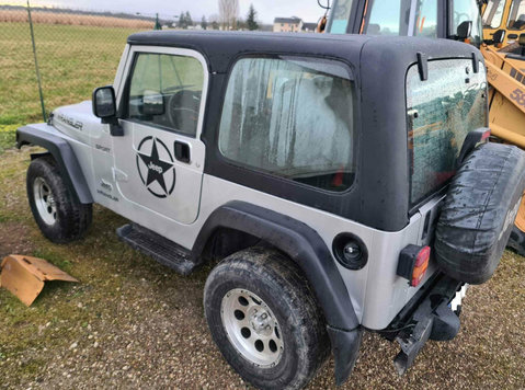 Jeep Wrangler Tj – 4.0l Petrol - Voitures/Motos