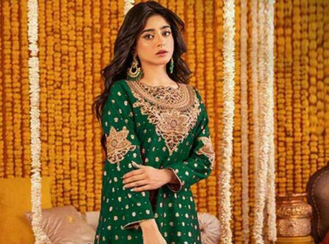 Designer 2 Pcs Women's Katan Silk Suit – Ready-to-wear Sequi - Clothing/Accessories