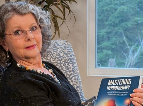 Discover the Power of Hypnotherapy and Past Life Regression - Ostatní