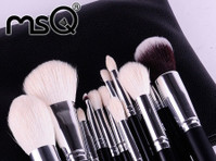 Brochas de maquillaje MSQ en Lima, 15 brochas con neceser - Apģērbs/piederumi