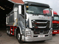 isuzu giga c-series dump truck - KfZ/Motorräder