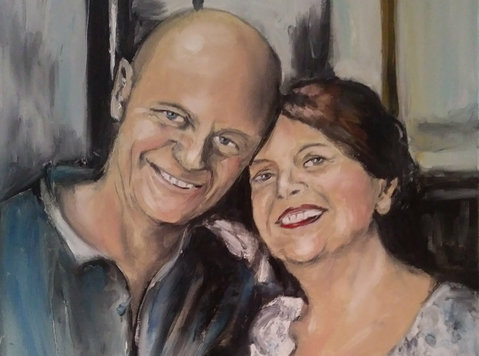 Portraits painted from a photo - Collectibles/Antiques