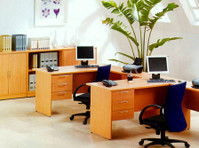 Office Table and chair, or executive furniture for sale - Møbler/hvidevarer